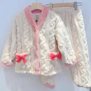 Детские пижамы для девочек; Осенне-зимняя домашняя одежда; плюшевая зимняя милая фланель унисекс; однотонная обычная одежда с V-образным вырезом и пуговицами